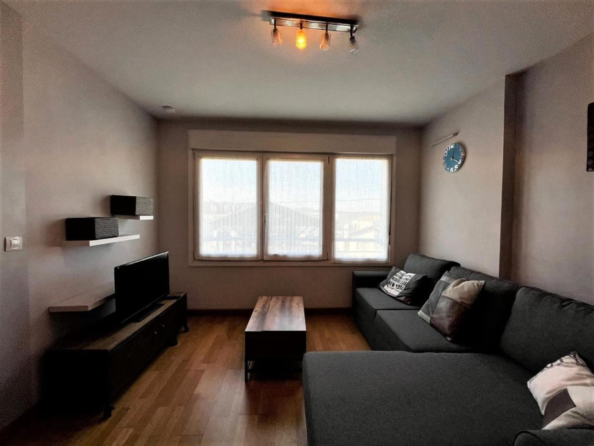 Charmant T2 Avec Cuisine Ouverte Pres De La Frontiere Espagnole, Ideal Pour Famille Ou Amis - Fr-1-239-740 어룬 외부 사진